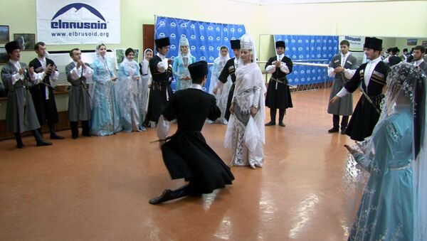 Кавказские свадьбы: старинные обычаи и стрельба в воздух