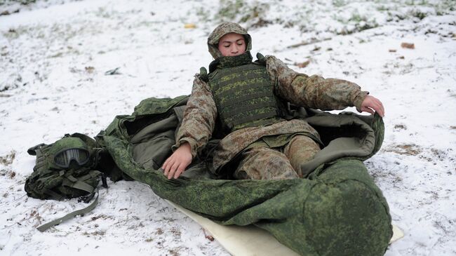 Экипировка для военнослужащих сухопутных войск. Архивное фото