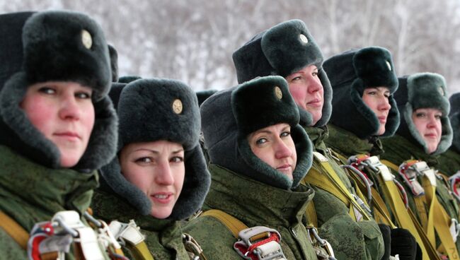 Военнослужащие. Архивное фото