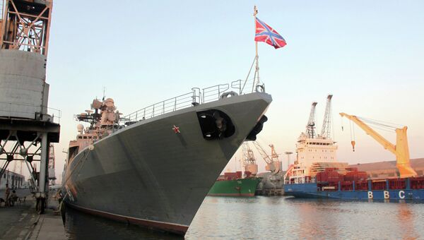 Российские военные корабли в индийском порту Мумбаи