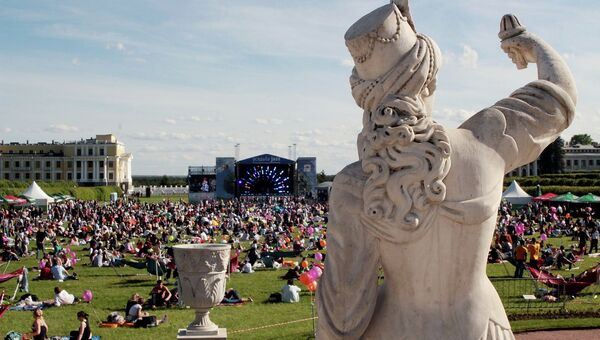 Крупнейший в России музыкальный фестиваль под открытым небом Усадьба Jazz. Архивное фото