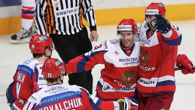 Хоккеисты сборной России