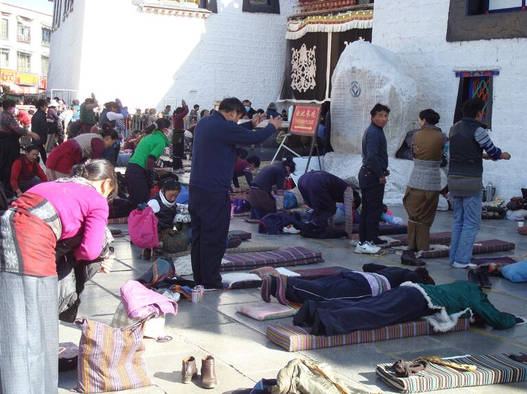 Древнейший храм в Лхасе Древнейший храм в Лхасе