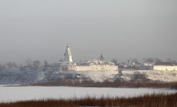 Остров-град Свияжск - уникальный комплексный памятник археологии, истории, градостроительства и архитектуры
