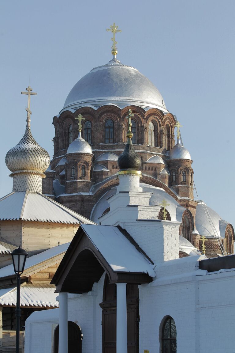 Остров-град Свияжск - уникальный комплексный памятник археологии, истории, градостроительства и архитектуры