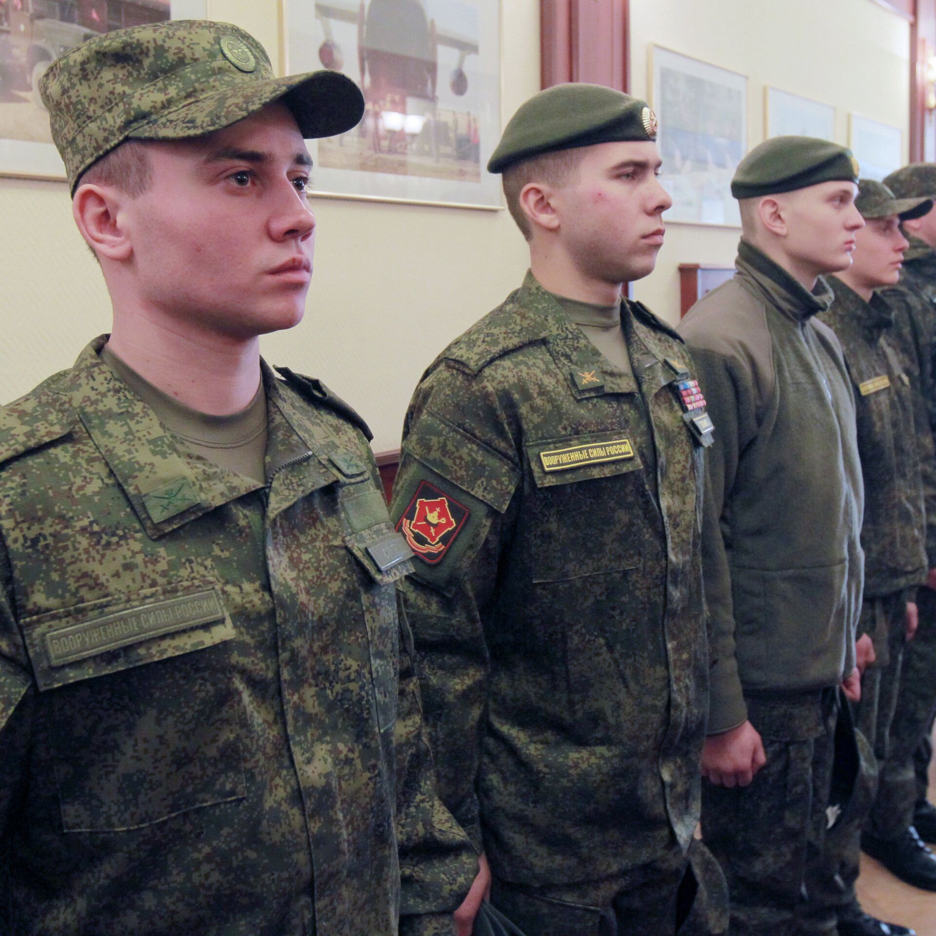 голые русские солдаты в армии