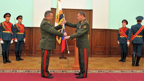 Генерал-полковники Валерий Герасимов и Николай Богдановский