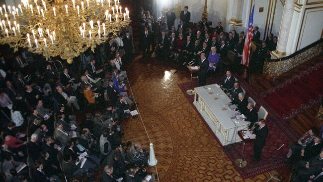 Подписание Договора о дальнейшем сокращении стратегических наступательных вооружений (СНВ-2). 3 января 1993 года