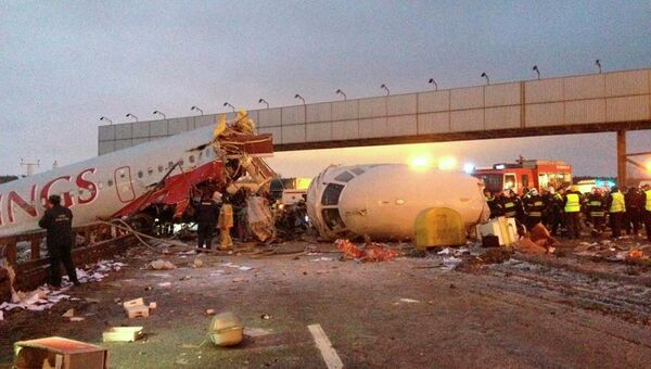 Крушение самолета Ту-204 в аэропорту Внуково.