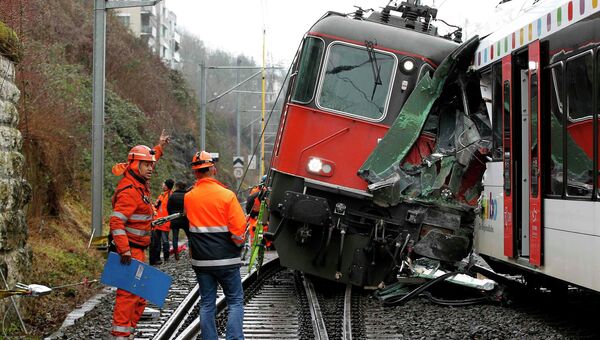 Столкновение поездов в Швейцарии