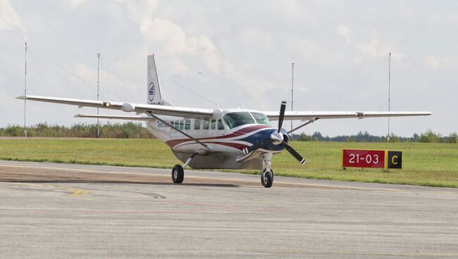 Самолет Cessna Grand Caravan 208B. Архивное фото