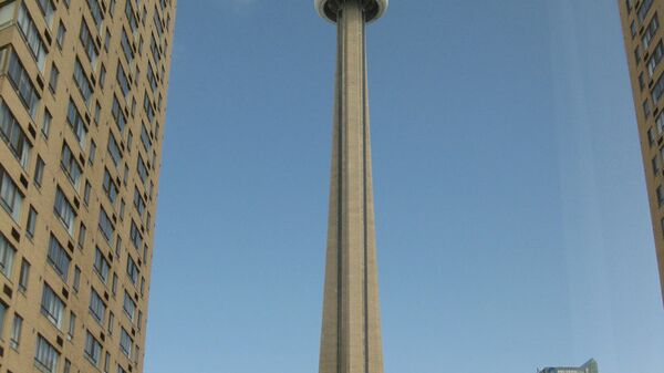 Телебашня CN Tower в канадском Торонто. Архивное фото
