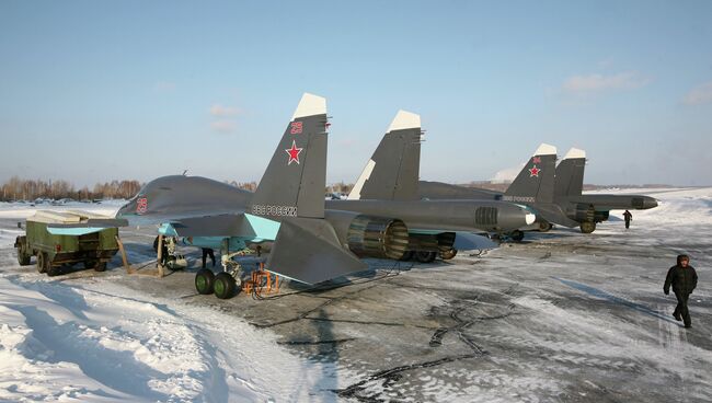 Подготовка самолетов Су-34