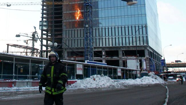 Пожар в строящейся башне комплекса Москва-Сити