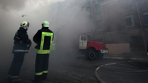 Пожар в жилом доме в Адмиралтейском районе Санкт-Петербурга