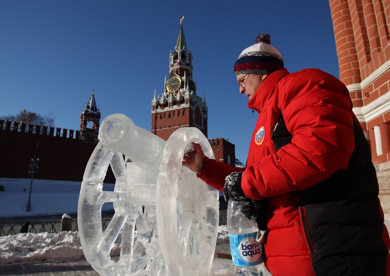 Этап Гран-При России по ледовой скульптуре в Москве