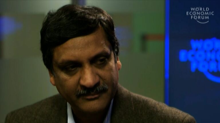 Профессор Массачусетского технологического института и президент компании edX Анант Агарвал Профессор Массачусетского технологического института и президент компании edX Анант Агарвал