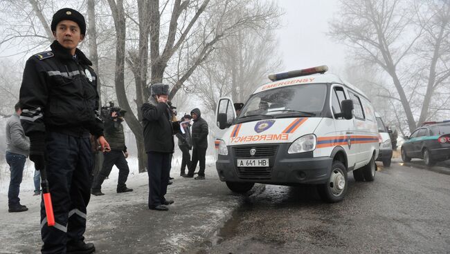 Пассажирский самолет разбился в Казахстане близ Алма-Аты