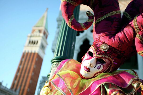 Участник Венецианского карнавала