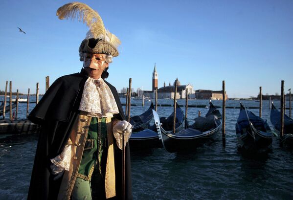 Участник Венецианского карнавала