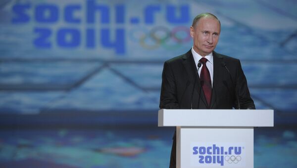 В.Путин на торжественной церемонии Год до Олимпийских игр-2014. Архивное фото