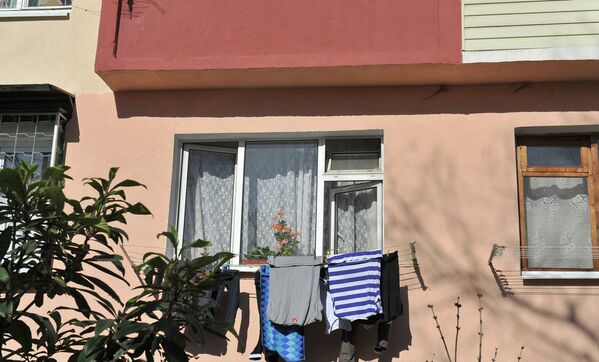 Окно квартиры, в которой проживала семья Семена Семеновича Горбункова