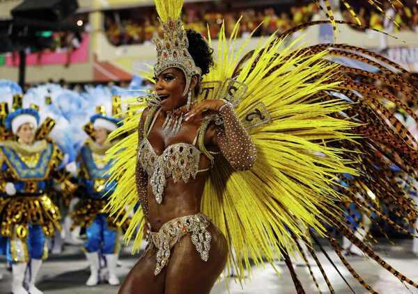 Участники карнавала в Рио-де-Жанейро, Бразилия
