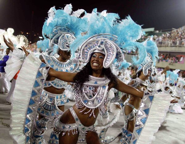 Участники карнавала в Рио-де-Жанейро, Бразилия