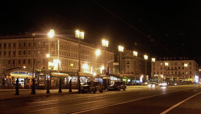 Сенная площадь в центре Санкт-Петербурга