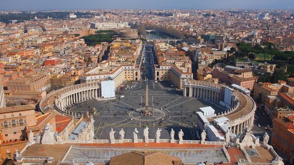 Вид на Рим с купола собора св. Петра в Ватикане