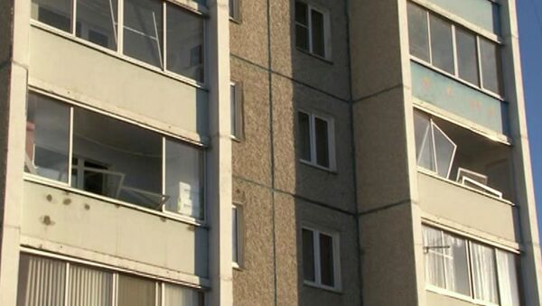 Разрушения остекления высотных зданий в Челябинске