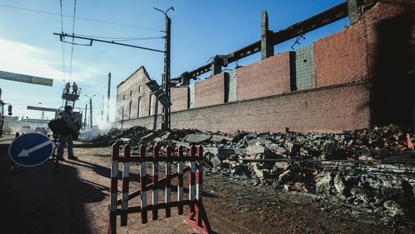Последствия падения метеорита в Челябинске, ОАО Челябинский цинковый завод. Архивное фото