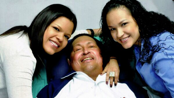 Первая фотография Чавеса после операции