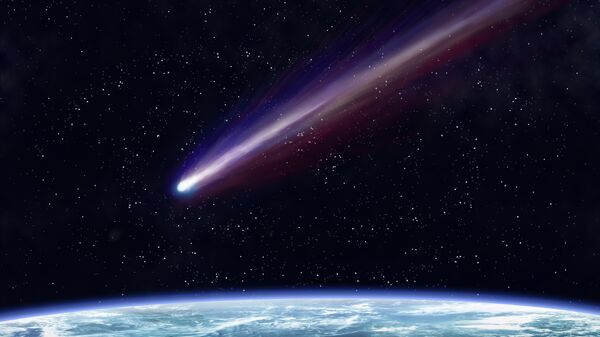 Комета около Земли. Архивное фото
