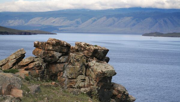 Остров Ольхон на озере Байкал. Архив
