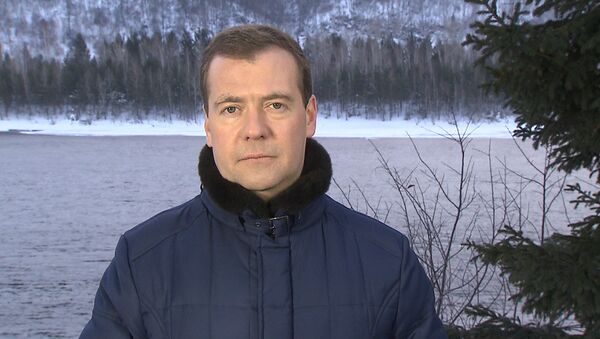 Медведев в видеоблоге объяснил, почему выгодно развивать экотуризм в России