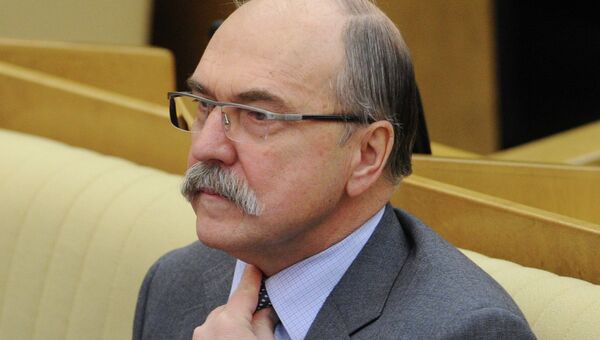 Председатель комиссии Государственной Думы РФ по вопросам депутатской этики Владимир Пехтин