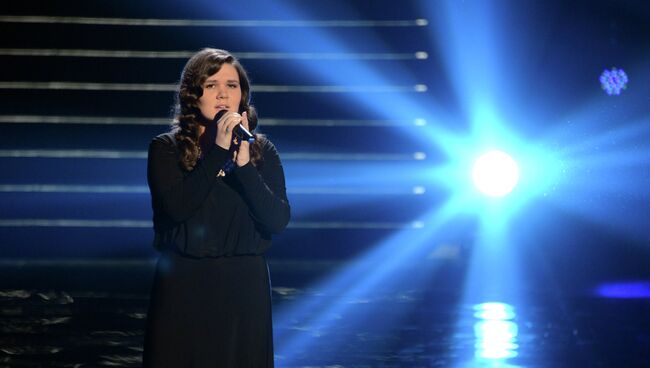 Победительница вокального телевизионного конкурса Голос Дина Гарипова