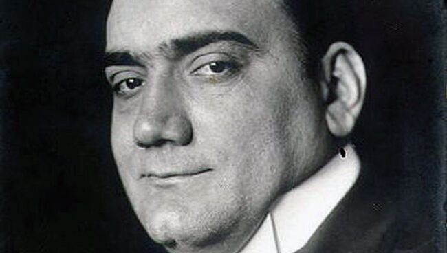 The Great Enrico Caruso by Esoterica Art Agency in 2022 Caruso, Opera singers, C