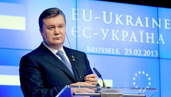 Президент Украины Виктор Янукович на XVI саммите Украина - Европейский Союз в Брюсселе. Архив