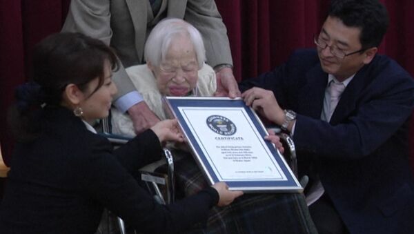 Признанная старейшей женщиной мира 114-летняя японка попала в Книгу Гиннесса