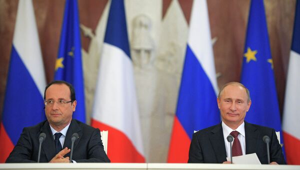 Встреча В.Путина и Ф.Олланда в Кремле. Архивное фото