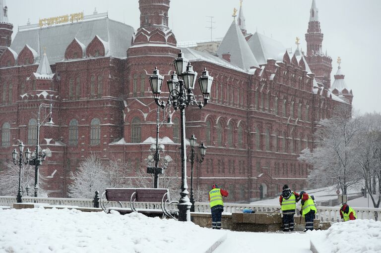 Снегопад в Москве