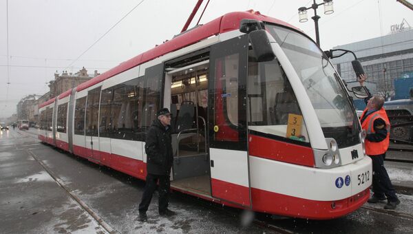 Новый скоростной трамвай запустили в Санкт-Петербурге, архивное фото