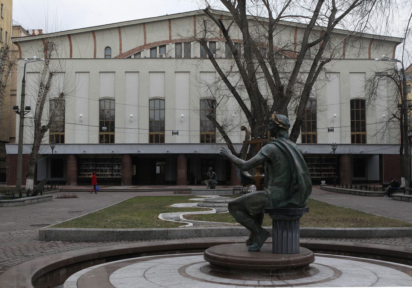 Здание театра имени Моссовета Здание театра имени Моссовета