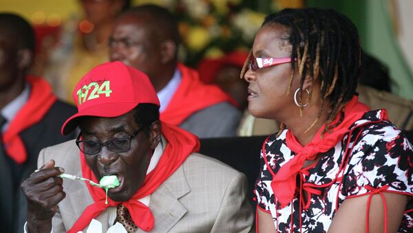 Президент Зимбабве Роберт Мугабе празднует день рождения