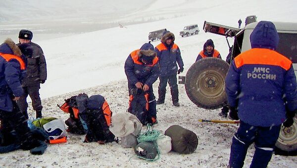Спасатели возобновили поиски детей, попавших под лавину в Туве. Архив