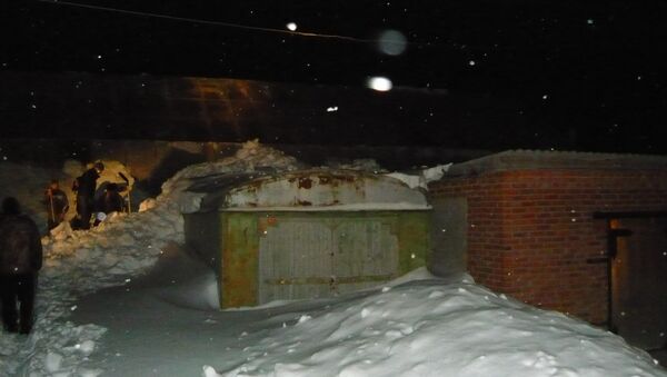 Дома засыпало снегом по крышу