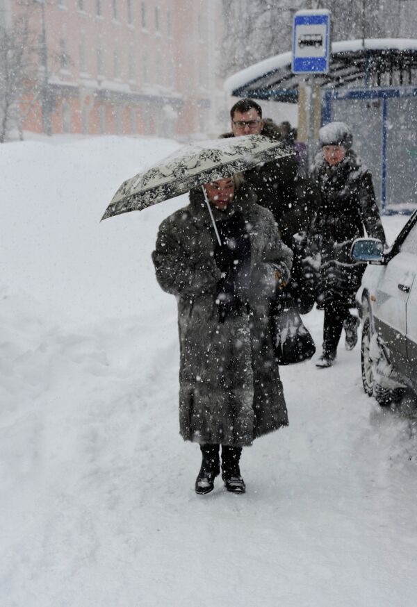 Обильный снегопад в Мурманске