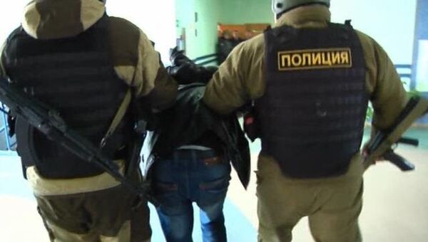 Первые кадры с места захвата заложников в Астрахани